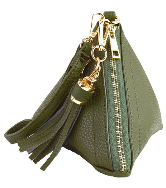 Pyramid Wristlet with Tass